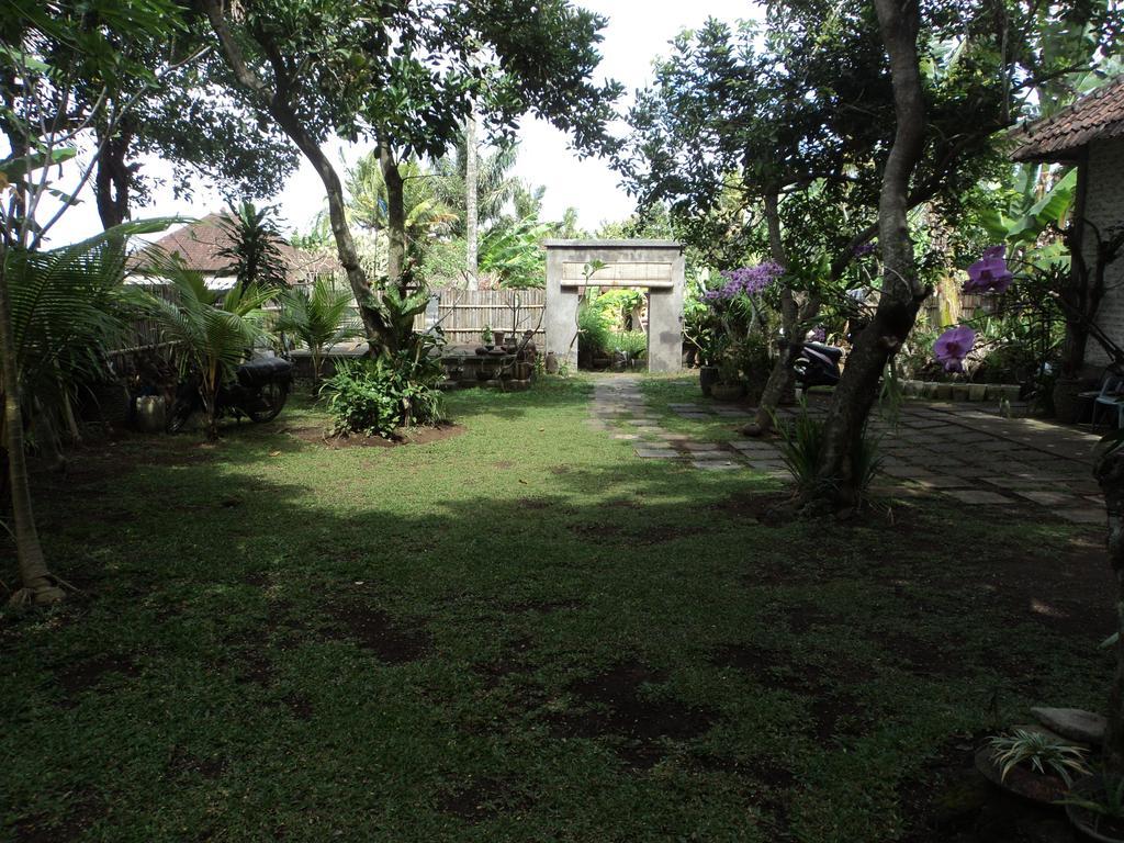 D'Tegale Homestay Cepaka Bagian luar foto